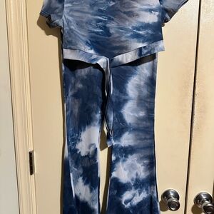 SHEIN Blue Ribbed Top